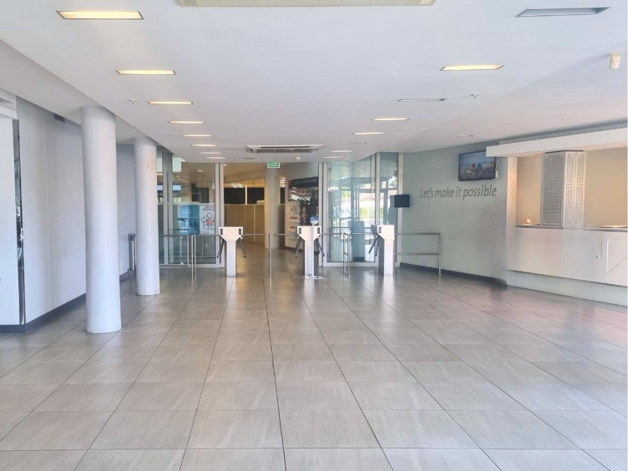 To Let commercial Property for Rent in Townsend Estate Western Cape